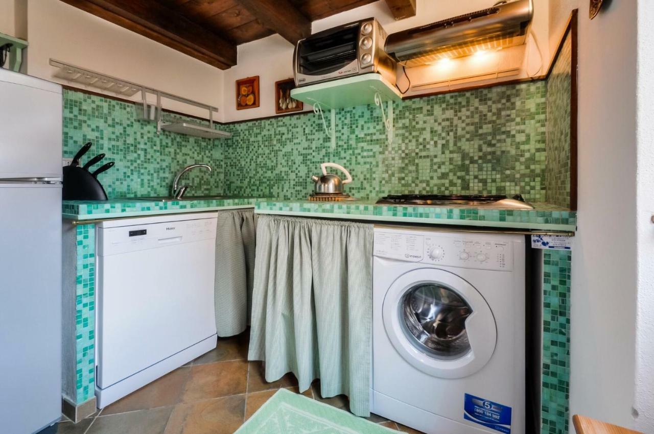 Alghero Old Town Apartment Steps To Sea And Scenic Ramparts Eksteriør bilde